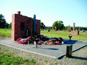 16 maja 2016 - 72 rocznica buntu Romw w Birkenau.